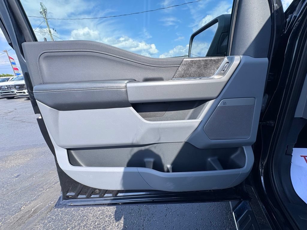 Used 2021 Ford F150 XLT w/ Equipment Group 302A High AWD/4WD image 19