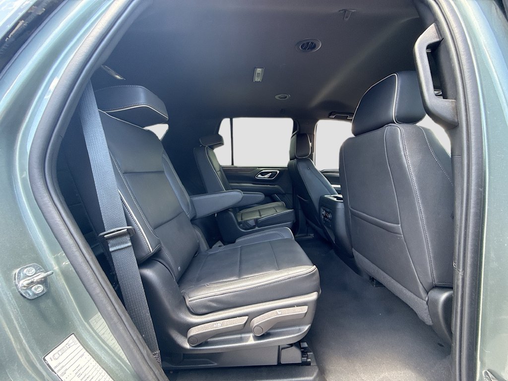 Used 2023 Chevrolet Tahoe Premier AWD/4WD image 31
