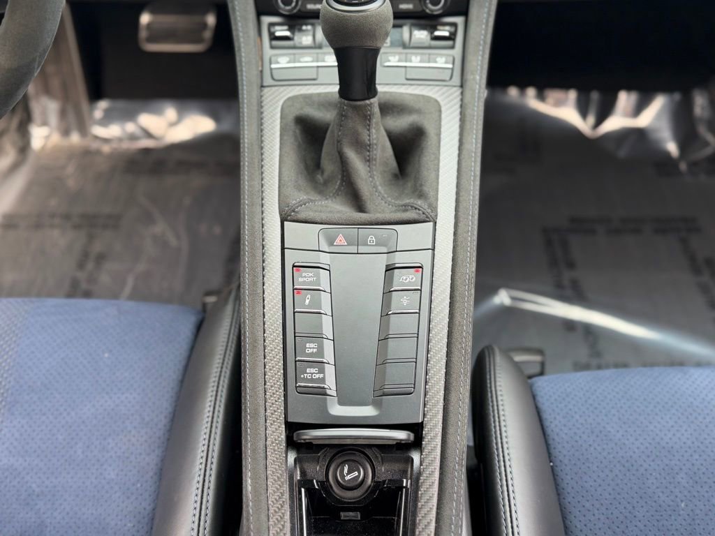 Used 2025 Porsche 718 Cayman GT4 RS w/ Weissach Package image 42