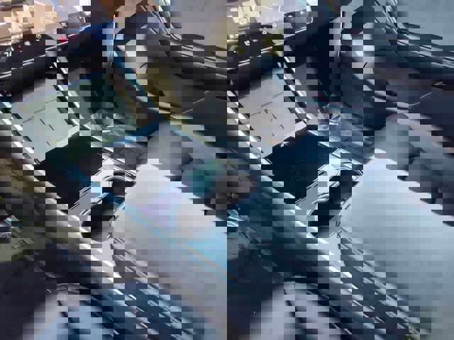 Used 2020 Tesla Model Y Long Range image 26