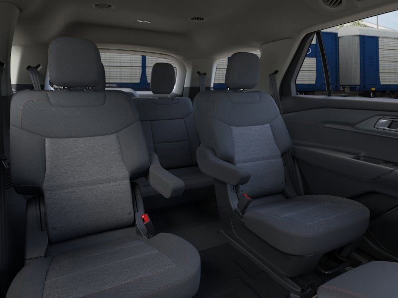 New 2026 Ford Explorer Active image 11