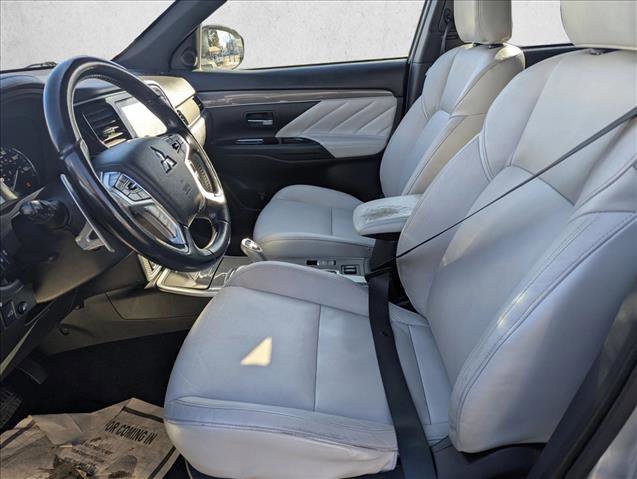 Used 2022 Mitsubishi Outlander SEL image 15