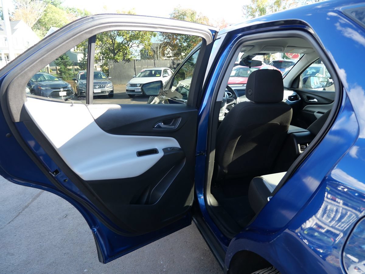 Used 2023 Chevrolet Equinox LT w/ Driver Convenience Package AWD/4WD image 25