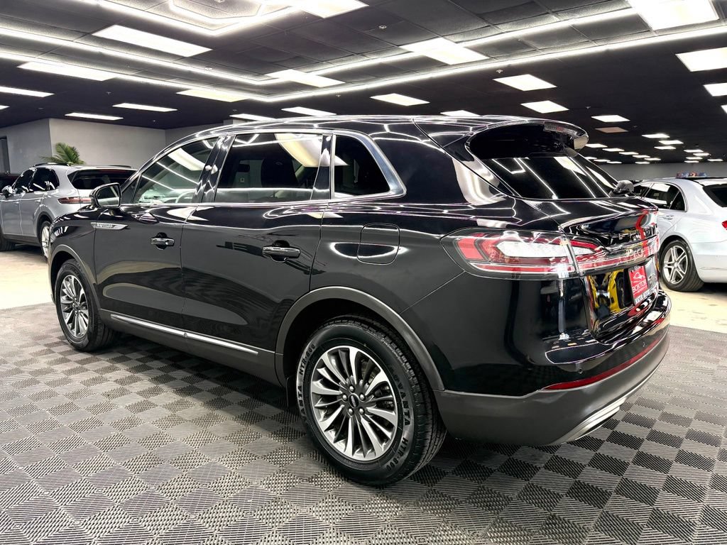 Used 2021 Lincoln Nautilus Reserve FWD image 9