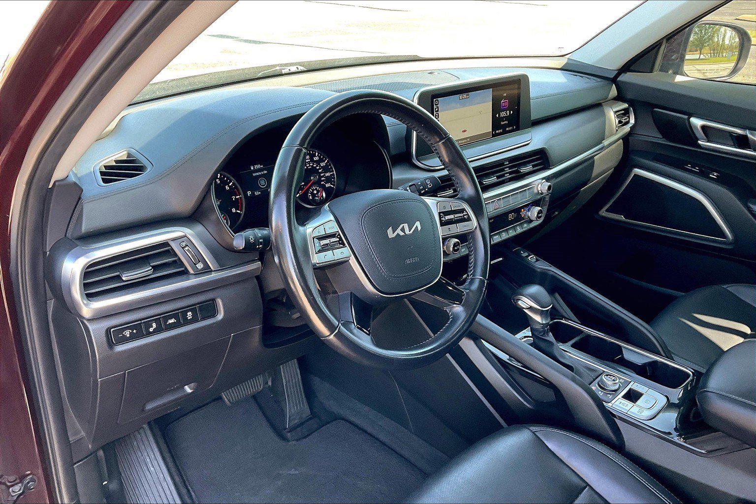 Used 2022 Kia Telluride S image 15