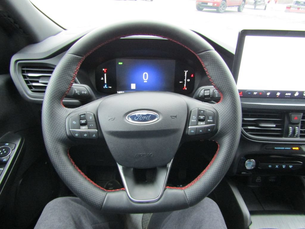 Used 2025 Ford Escape ST-Line Select w/ Tech Pack #1 AWD/4WD image 11