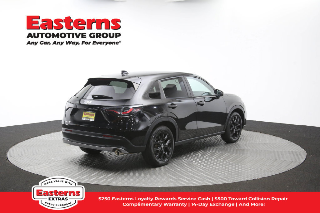 Used 2023 Honda HR-V Sport image 41