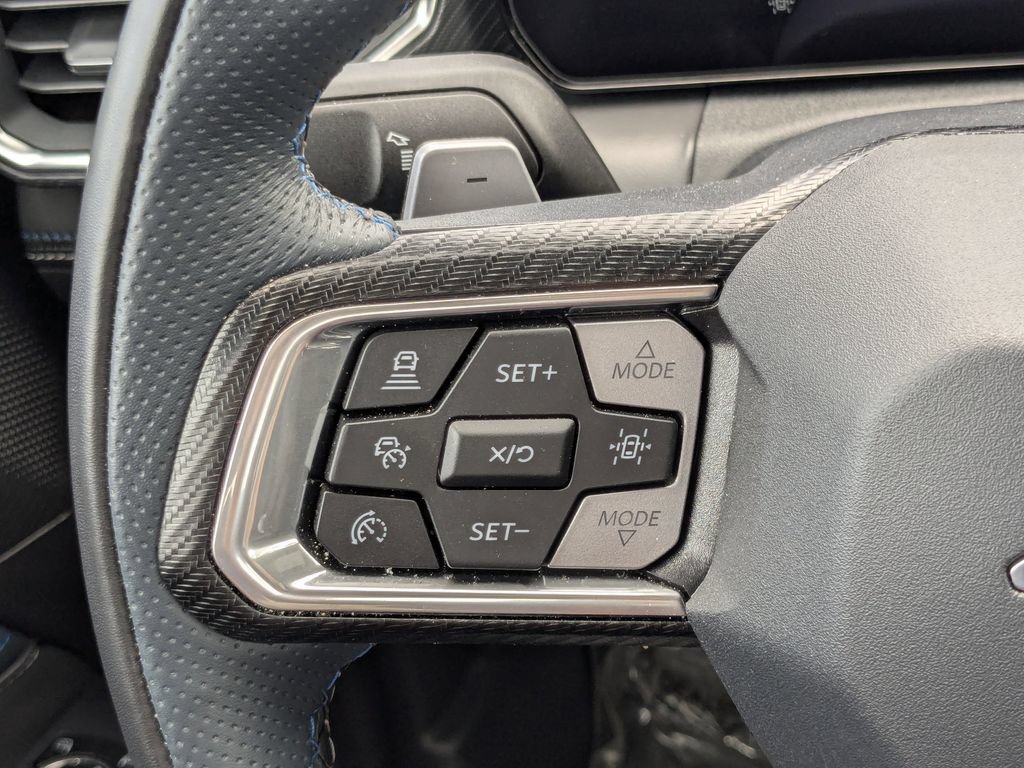 Used 2025 Ford Mustang GT Premium RWD image 32
