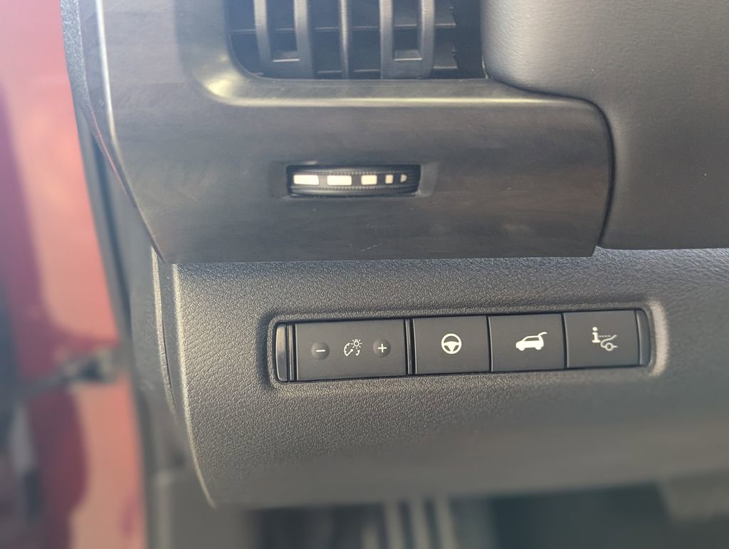 New 2026 Nissan Pathfinder Platinum AWD/4WD image 13