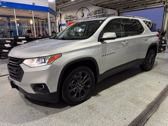 Used 2021 Chevrolet Traverse RS FWD image 4