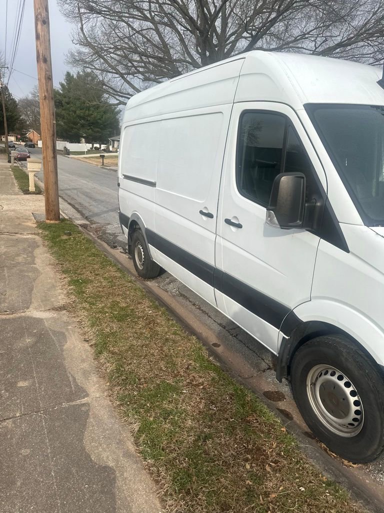 Used 2017 Mercedes-Benz Sprinter 2500 image 2