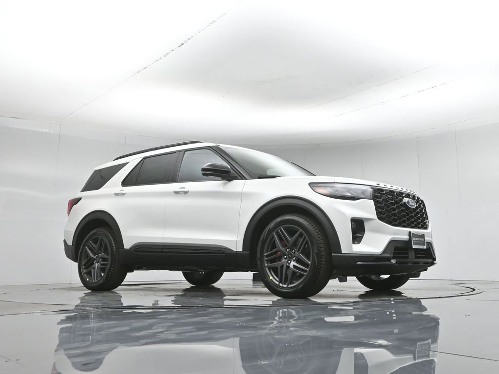 New 2026 Ford Explorer ST AWD/4WD image 3