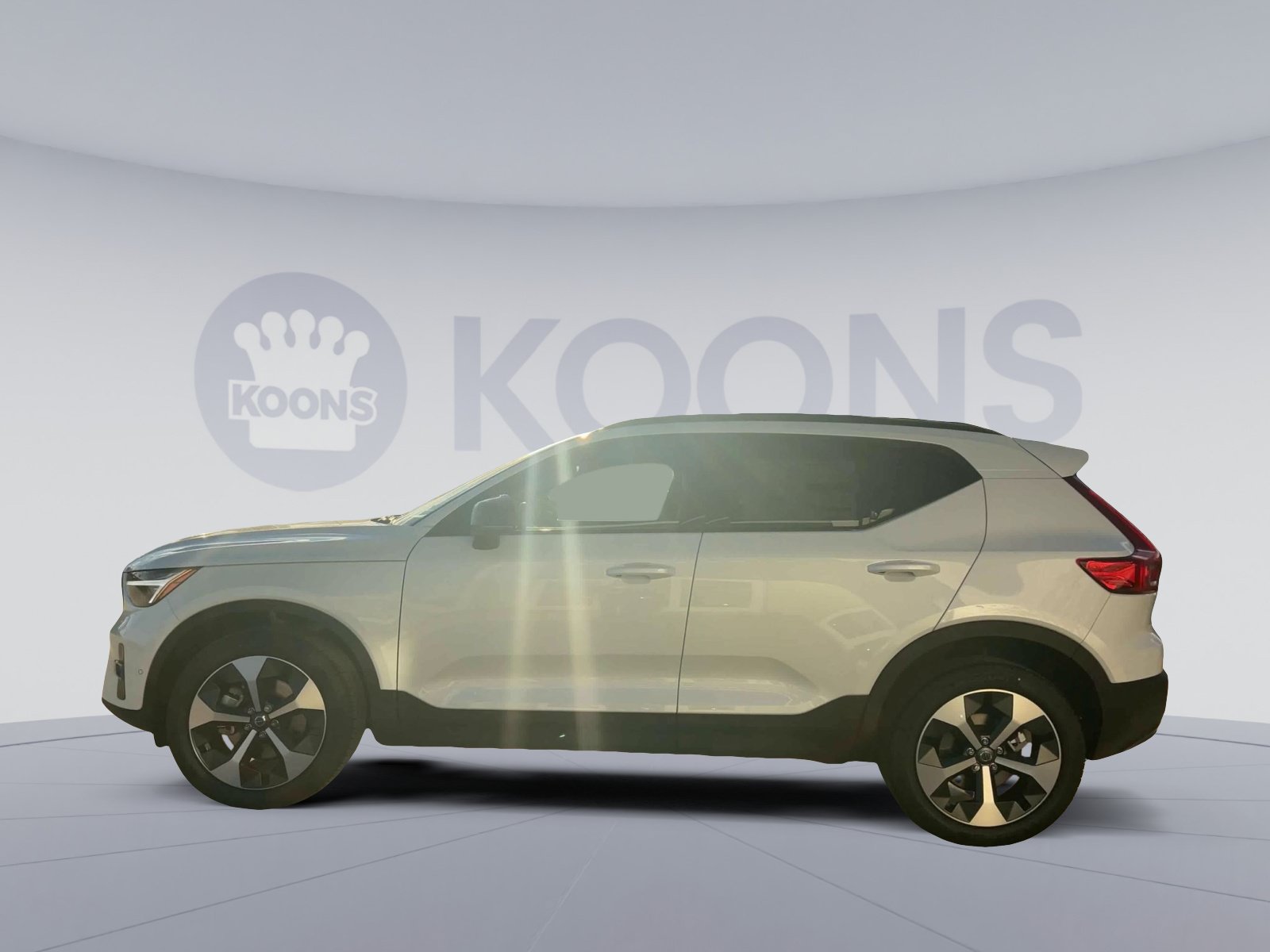 New 2026 Volvo XC40 B5 Plus w/ Protection Package Premier AWD/4WD image 7