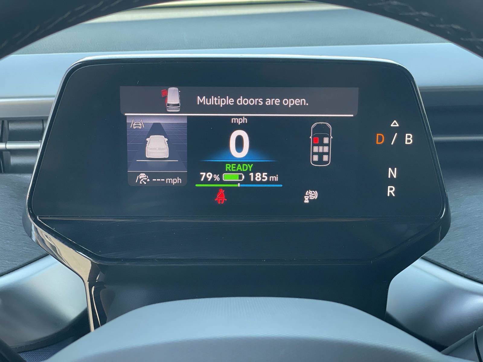 Certified 2025 Volkswagen ID. Buzz Pro S RWD image 18