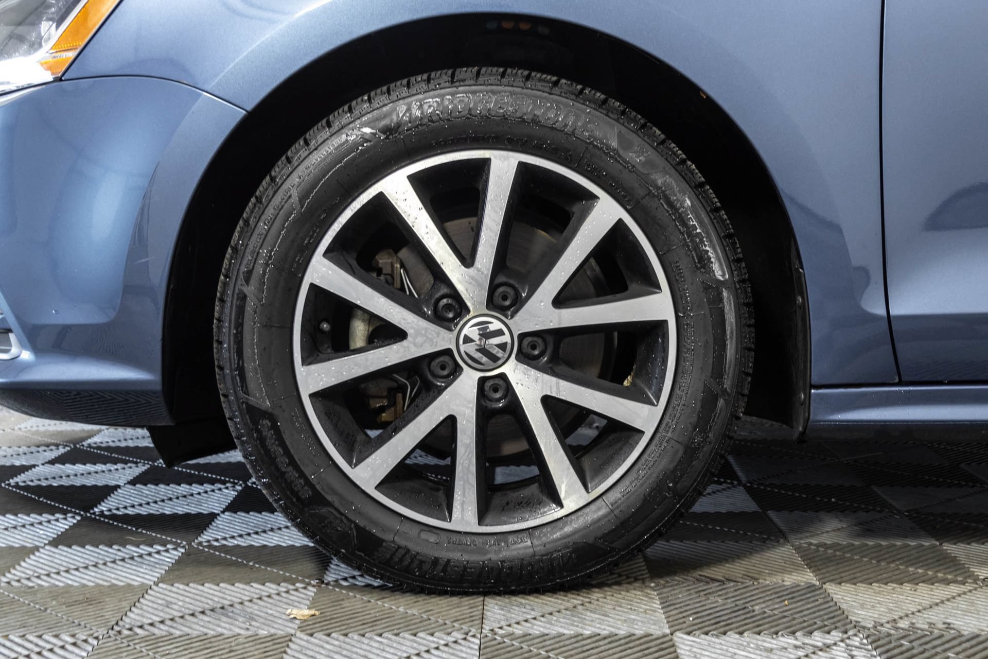Used 2017 Volkswagen Jetta SE FWD image 45