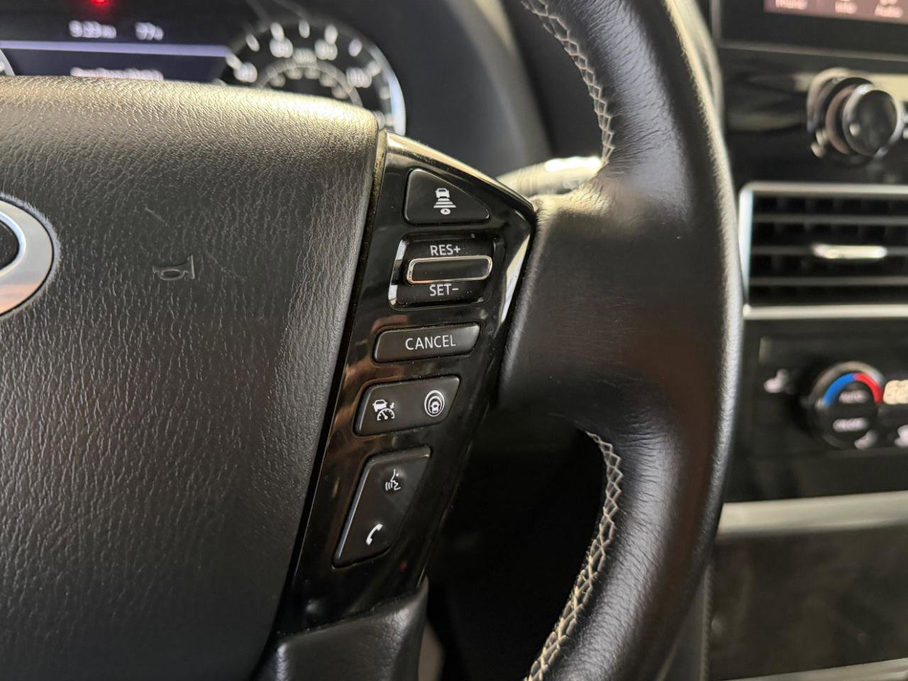 Used 2024 INFINITI QX80 Luxe image 34