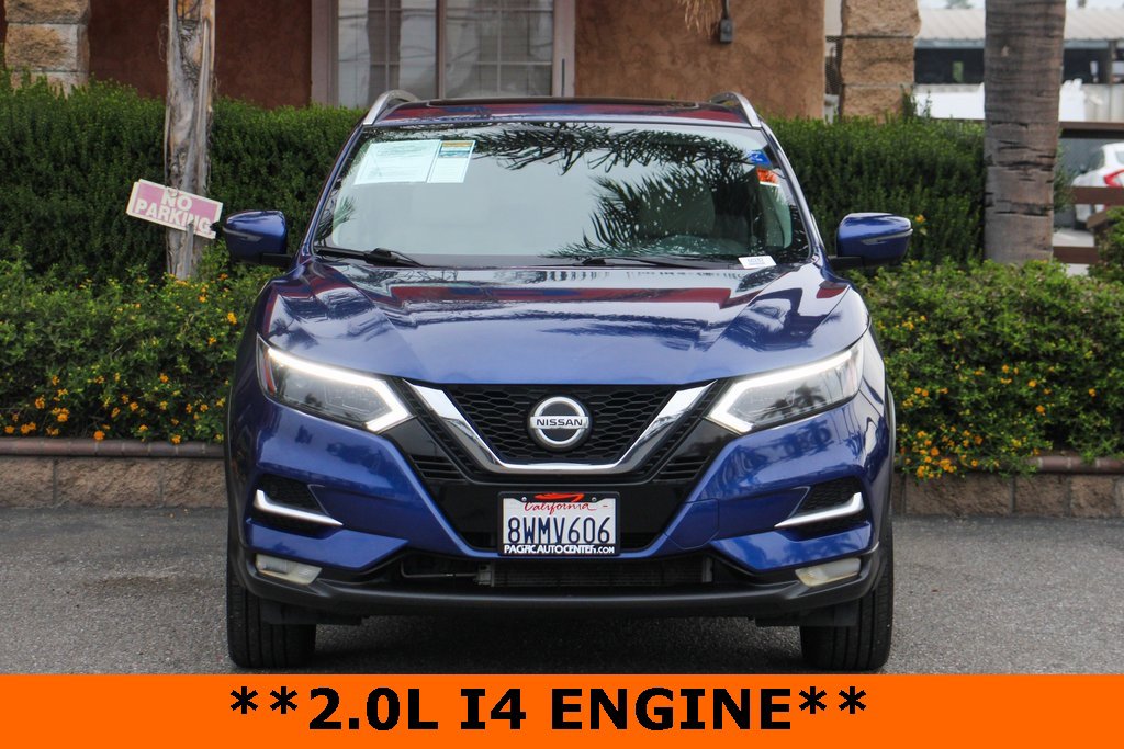 Used 2020 Nissan Rogue Sport SL w/ Premium Package image 3