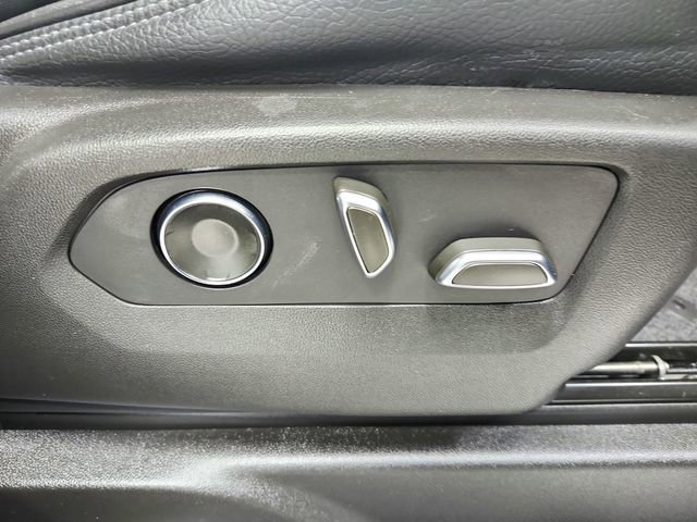 Used 2021 GMC Yukon XL Denali w/ Denali Premium Package image 43