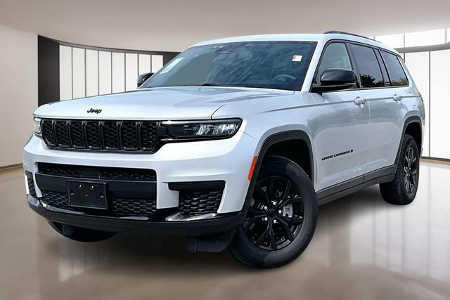Used 2024 Jeep Grand Cherokee L Laredo