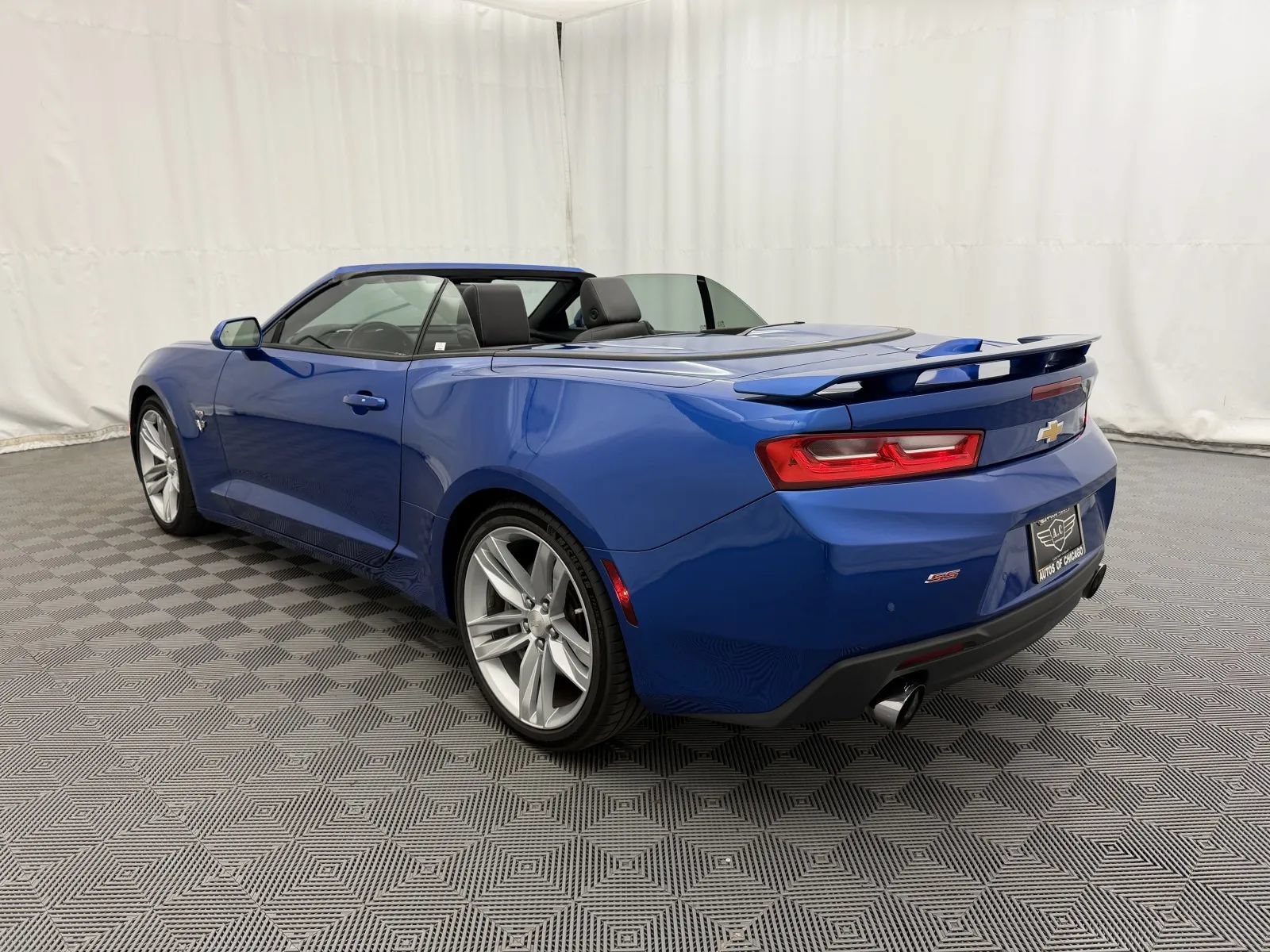 Used 2016 Chevrolet Camaro SS RWD image 8