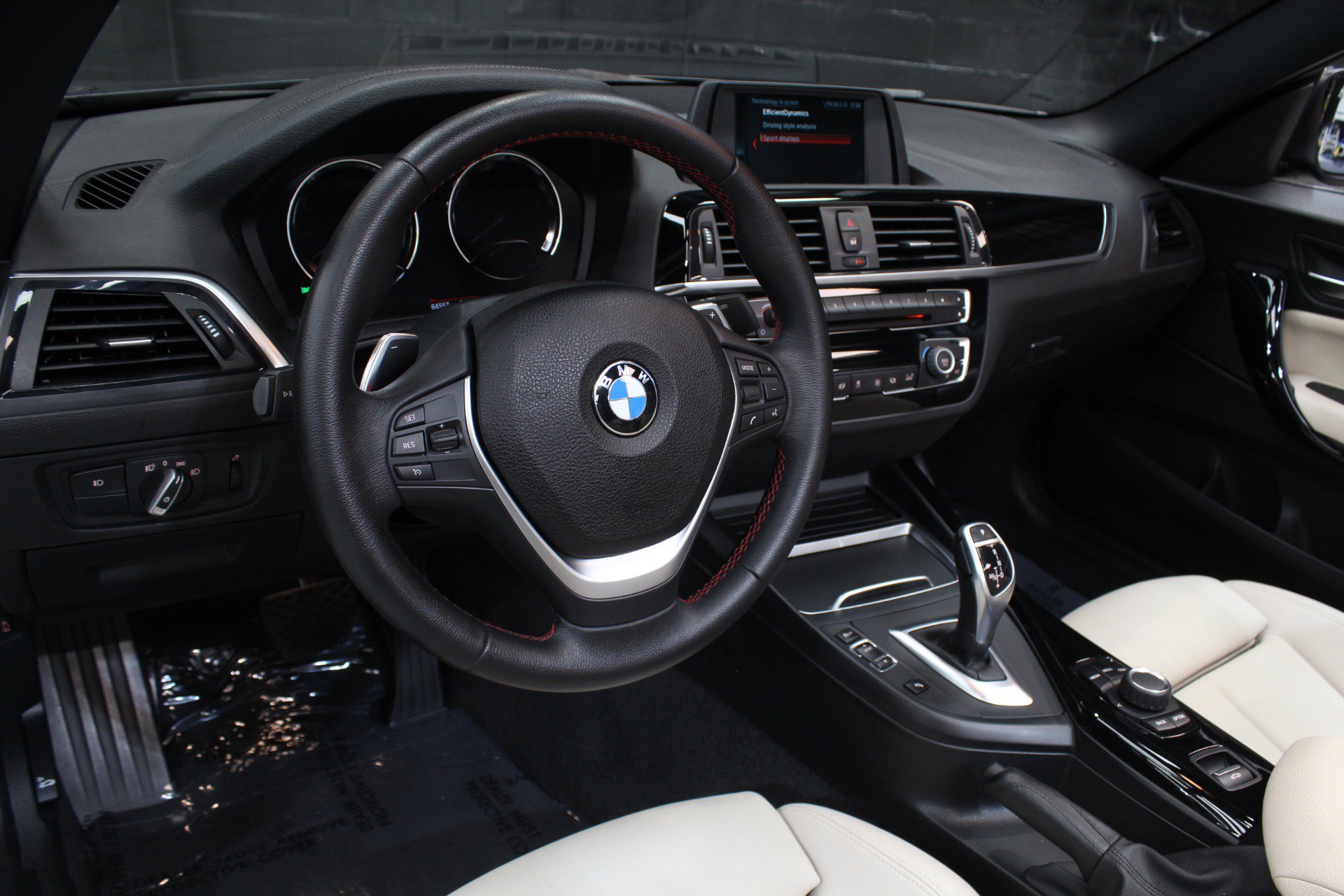 Used 2018 BMW 230i Convertible RWD image 31