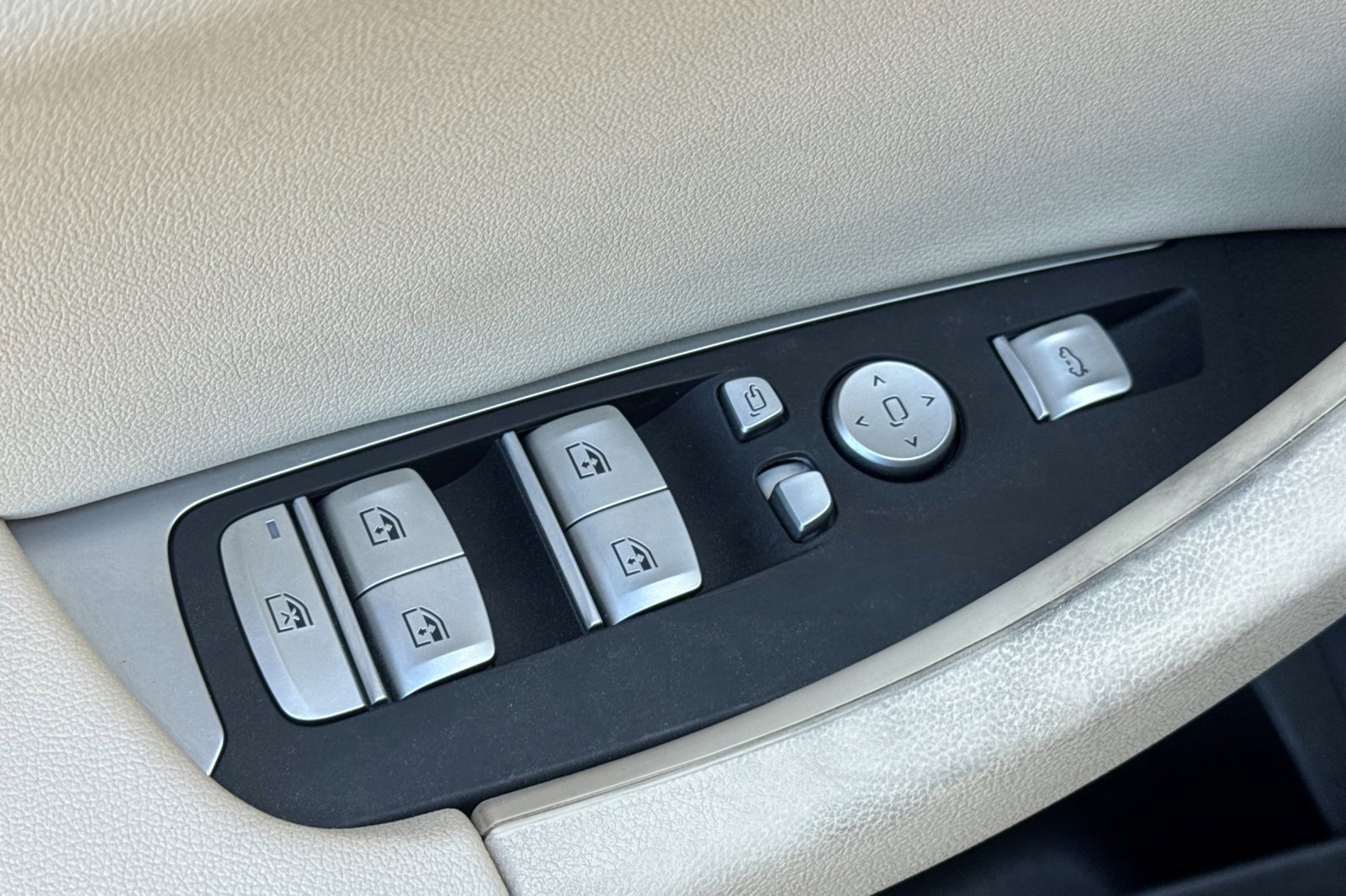 Used 2020 BMW X3 xDrive30i image 12