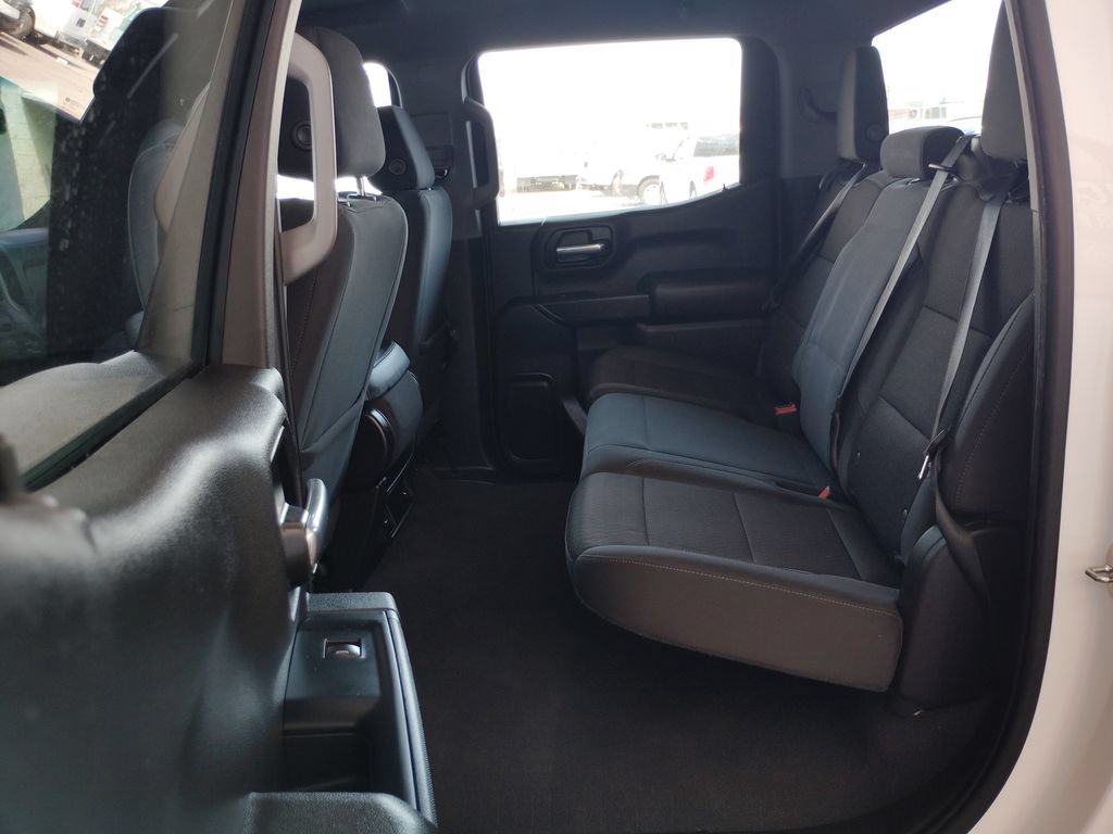 Used 2022 Chevrolet Silverado 1500 Custom RWD image 17