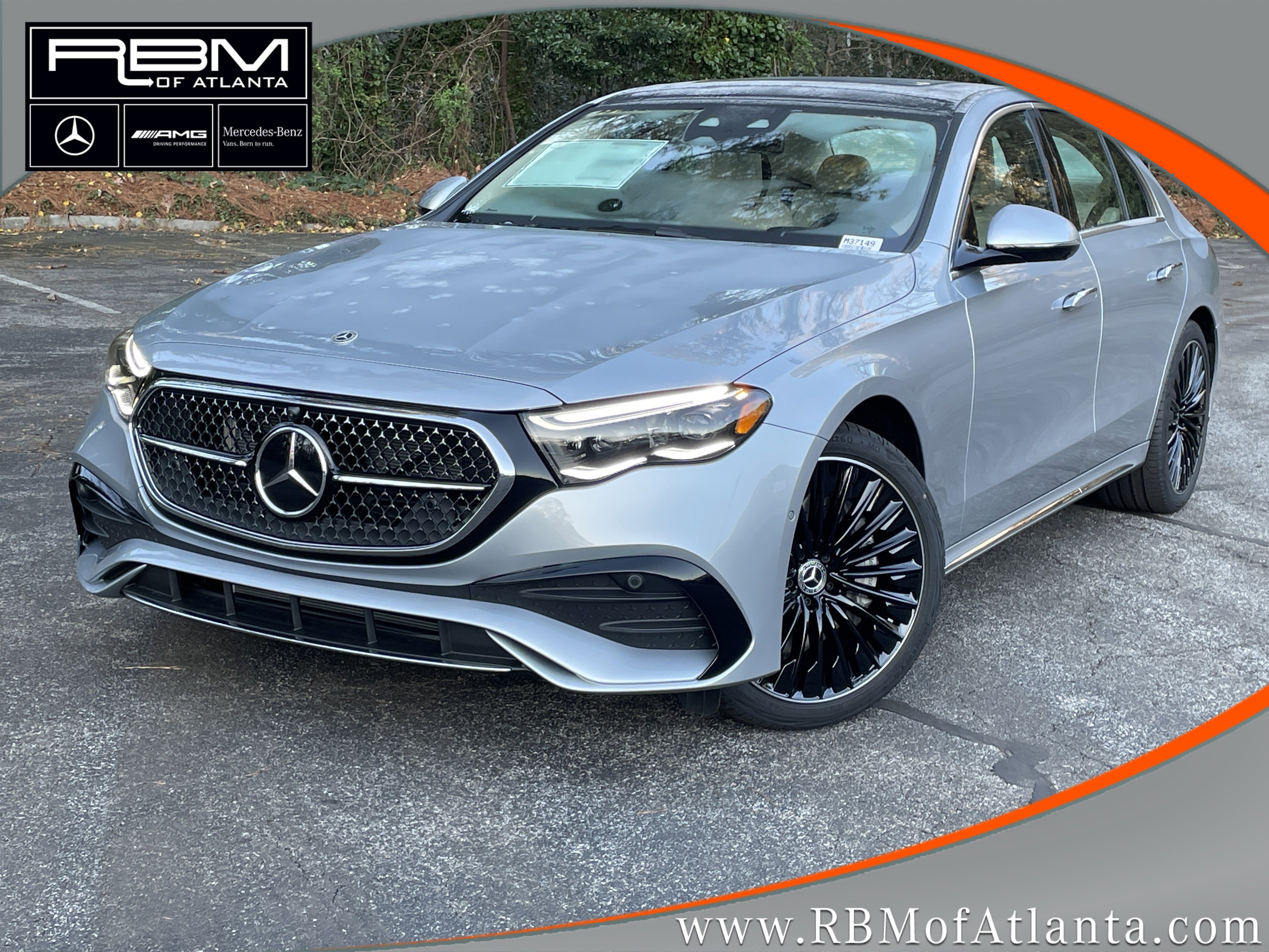 New 2026 Mercedes-Benz E 450 4MATIC Sedan image 1