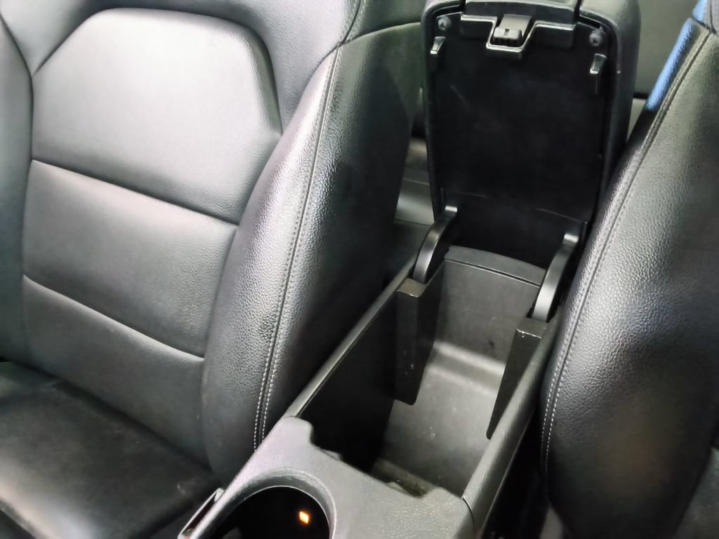 Used 2015 Mercedes-Benz GLA 250 4MATIC image 29