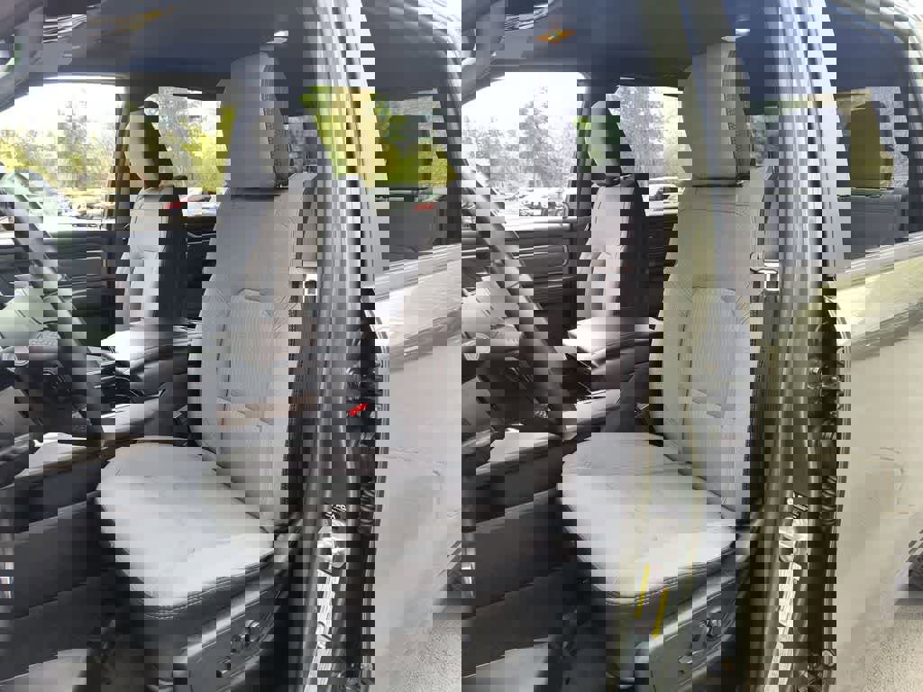 Used 2021 RAM 1500 Big Horn image 11