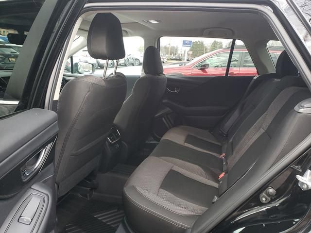 Used 2023 Subaru Outback Premium image 12
