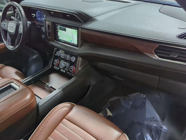 Used 2024 GMC Yukon Denali Ultimate AWD/4WD image 30