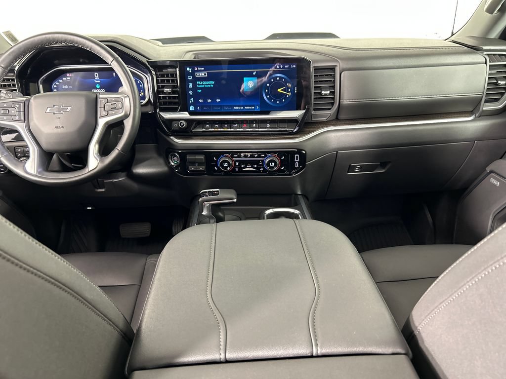 Used 2026 Chevrolet Silverado 1500 LT Trail Boss w/ LT Trail Boss Premium Package AWD/4WD image 19