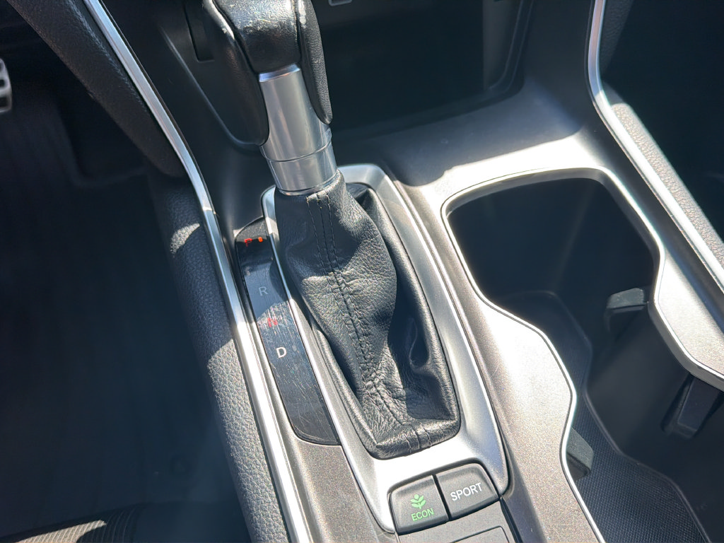 Used 2022 Honda Accord Sport image 27