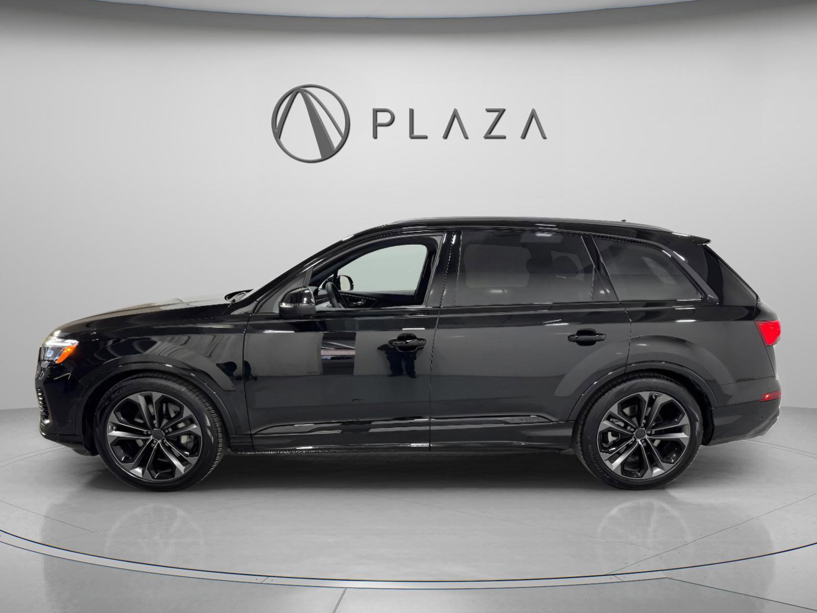New 2026 Audi Q7 Premium Plus image 3
