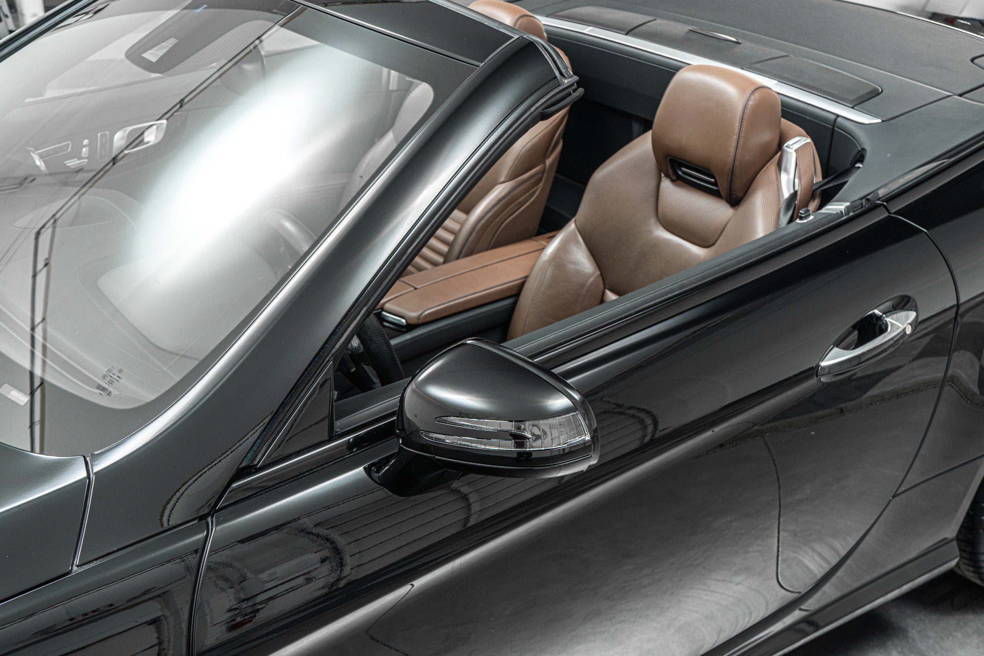 Used 2016 Mercedes-Benz SL 550 image 34