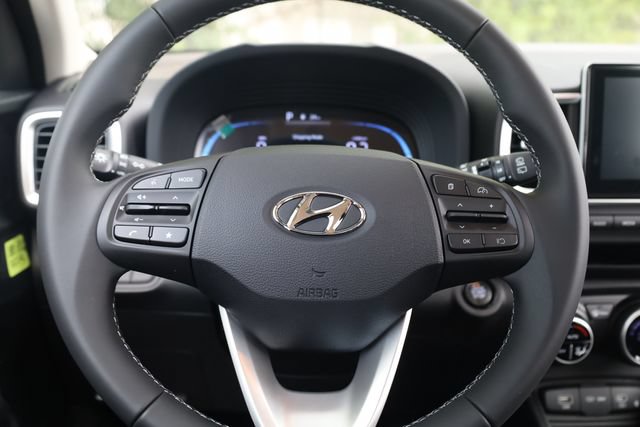 New 2026 Hyundai Venue SEL FWD image 13
