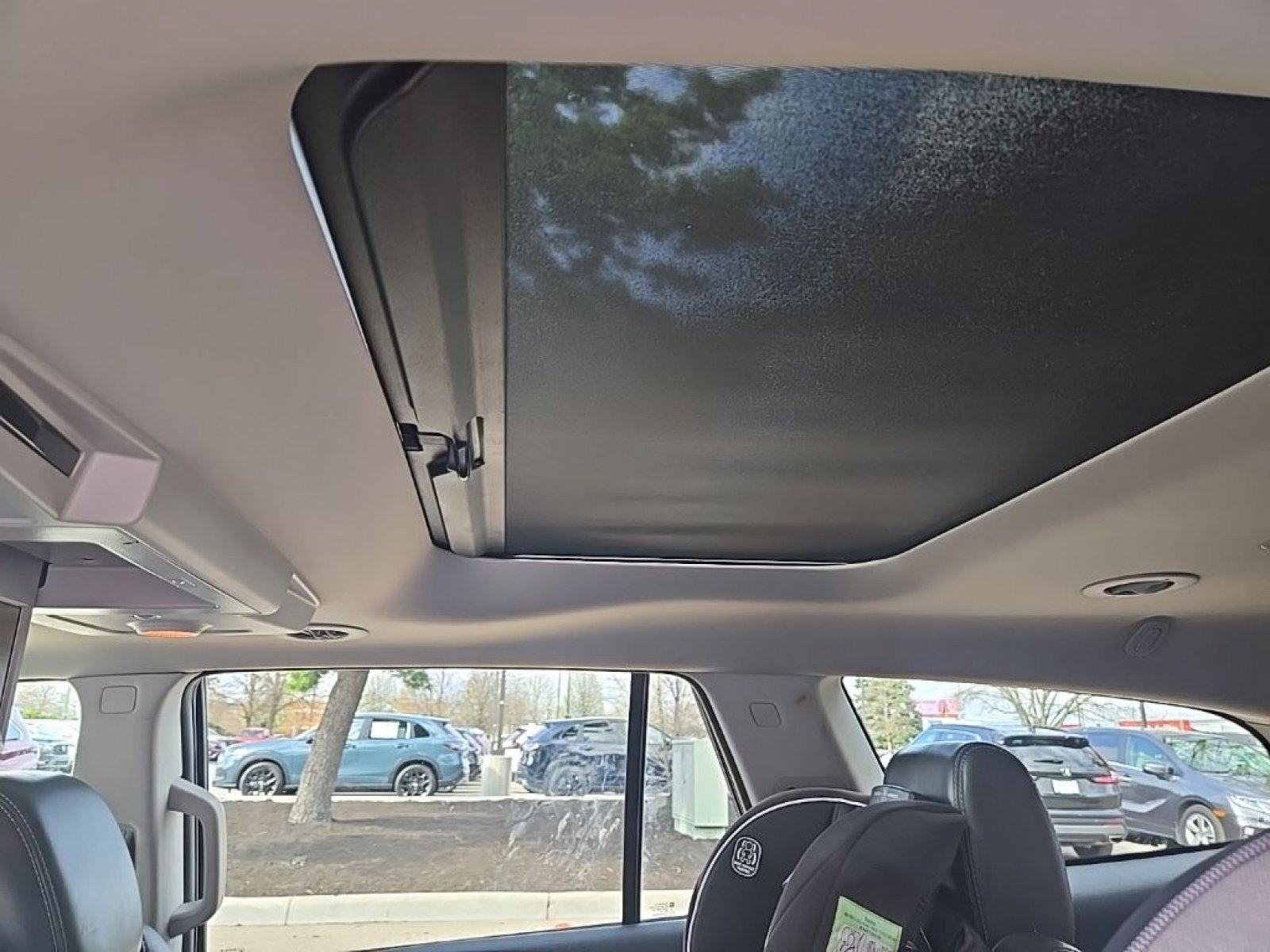 Used 2013 Buick Enclave Premium w/ Trailering Provision Package image 12