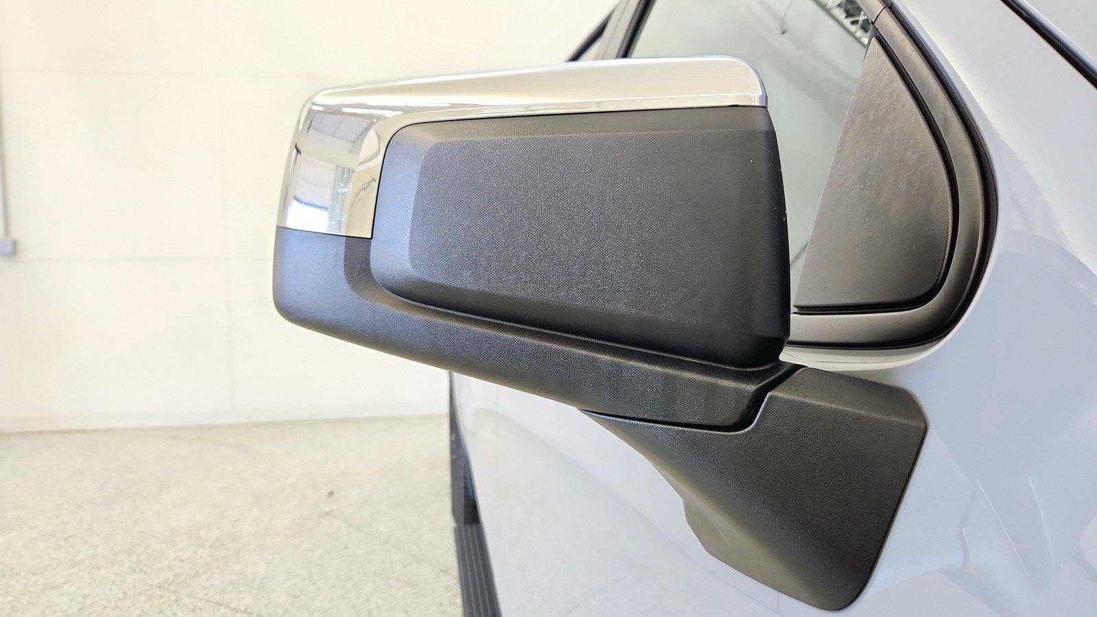 Used 2024 Chevrolet Silverado 1500 LT AWD/4WD image 33