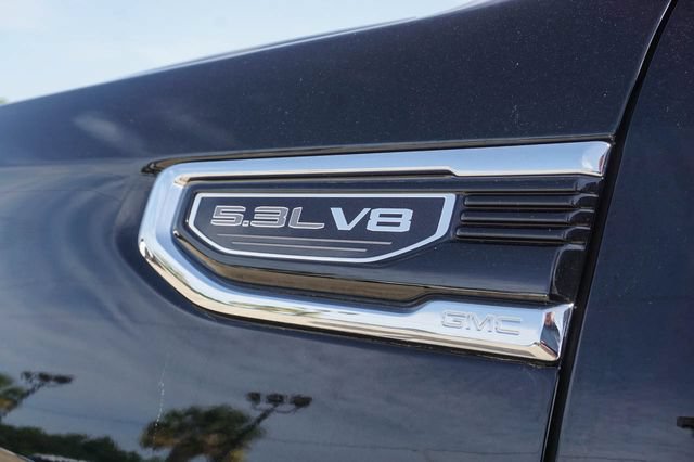 Used 2025 GMC Sierra 1500 SLT AWD/4WD image 11