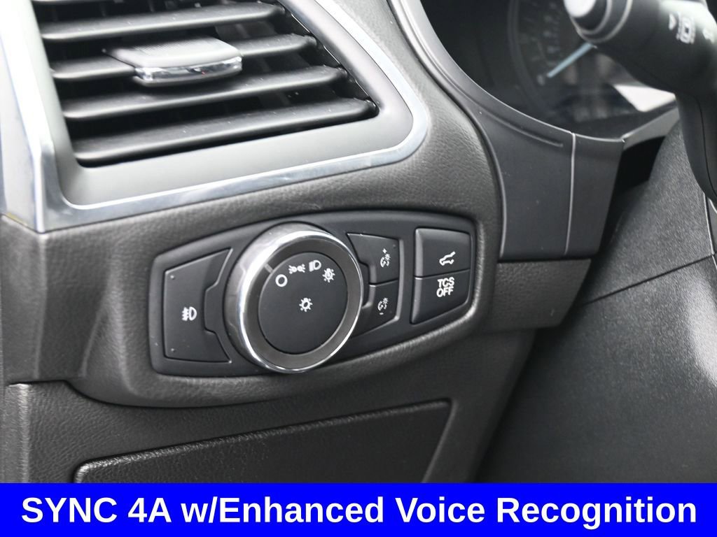 Certified 2022 Ford Edge Titanium w/ Equipment Group 301A image 15