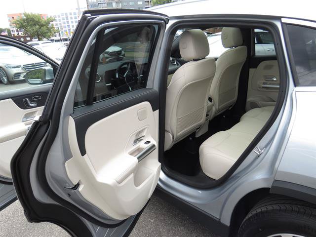 Used 2026 Mercedes-Benz GLA 250 4MATIC image 23