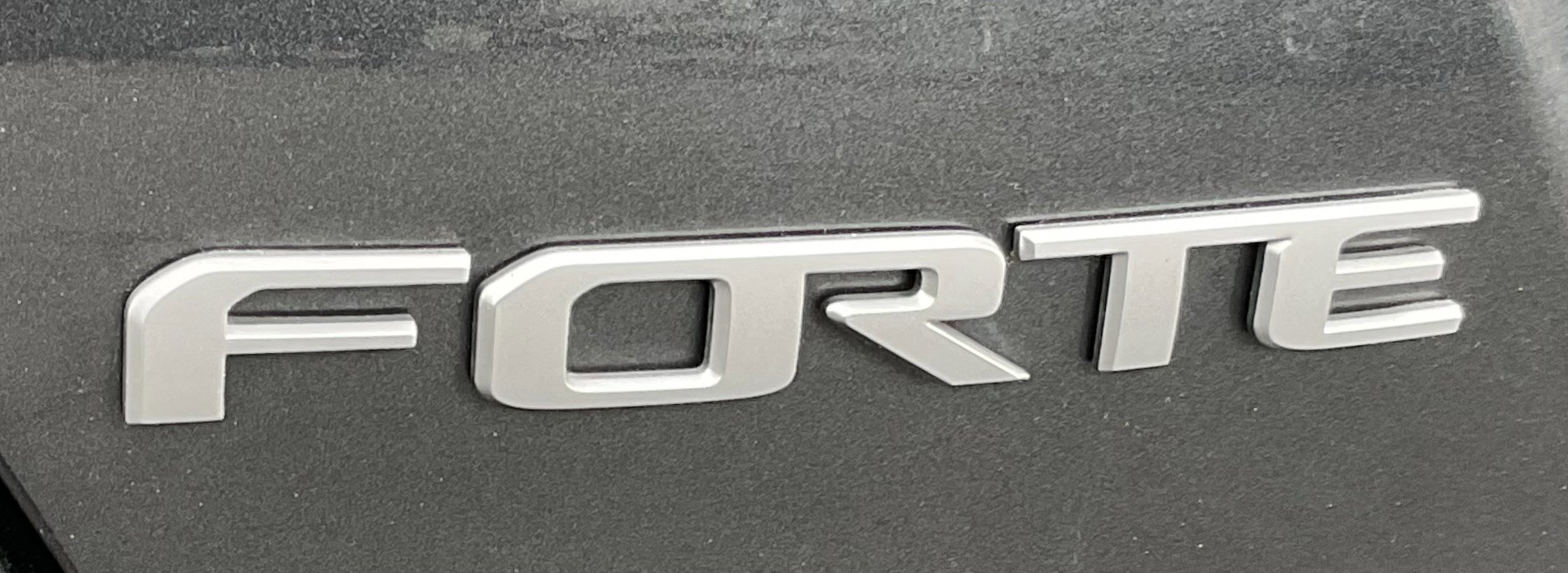 Used 2024 Kia Forte LXS FWD image 7