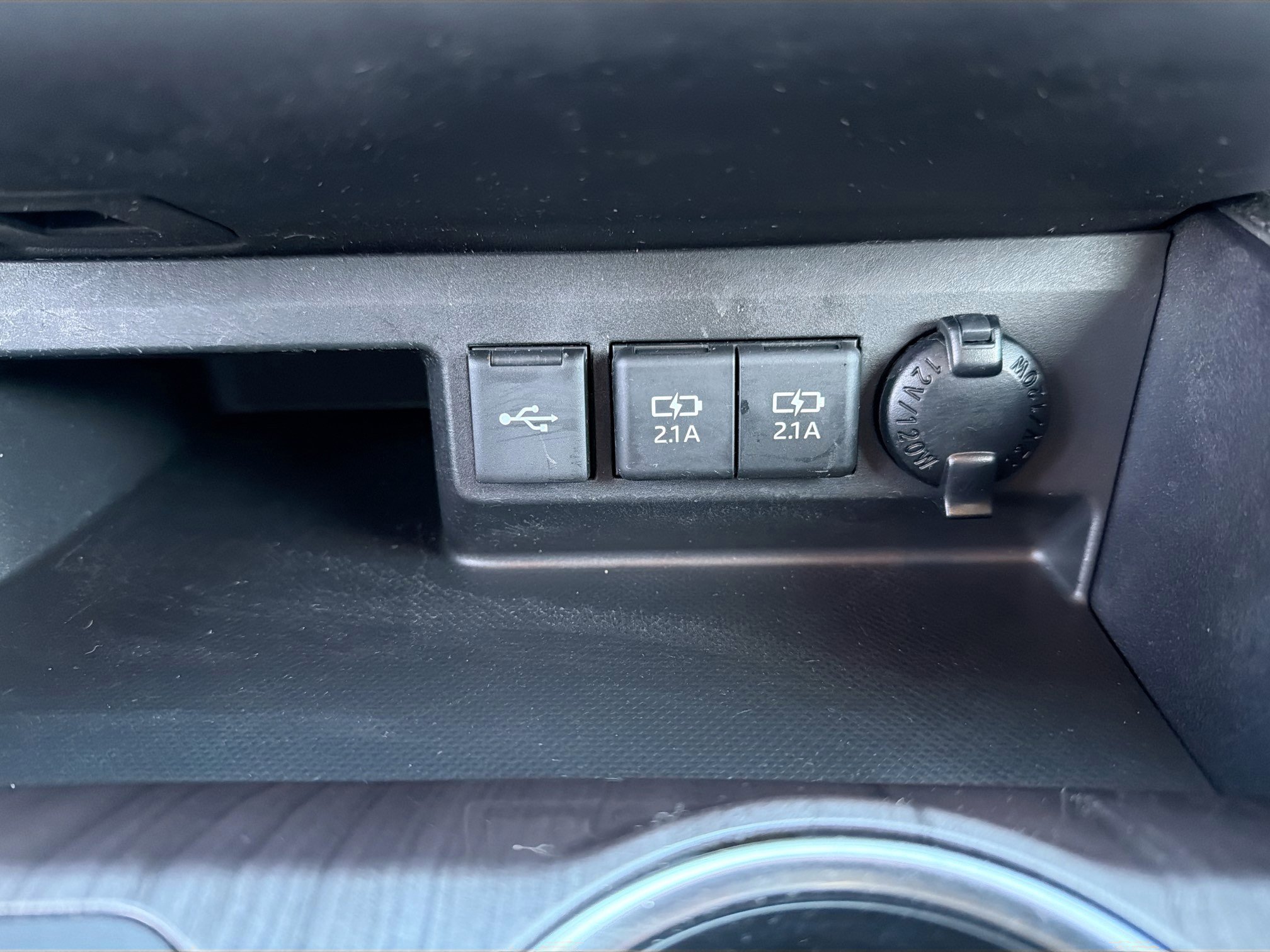 Used 2021 Toyota Highlander Limited image 31