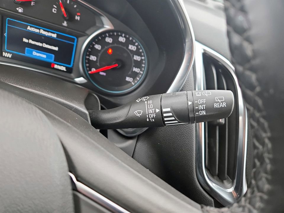 Used 2024 Chevrolet Equinox LT image 17