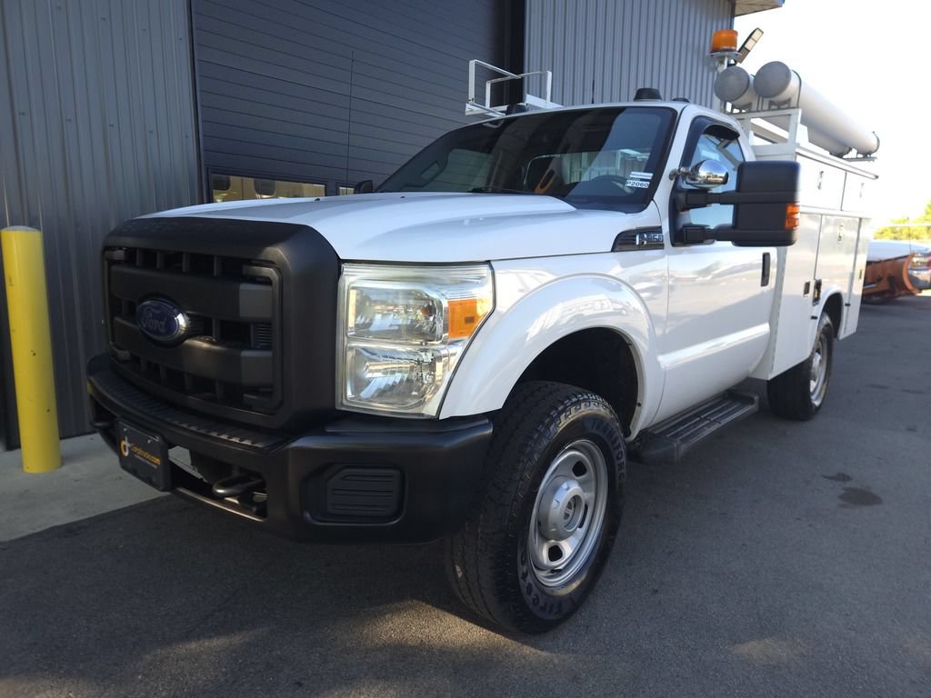Used 2012 Ford F350 XL w/ PWR Equipment Group AWD/4WD image 2
