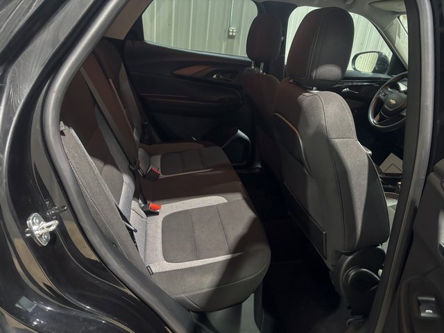 Used 2024 Chevrolet TrailBlazer LT w/ Driver Confidence Package image 30