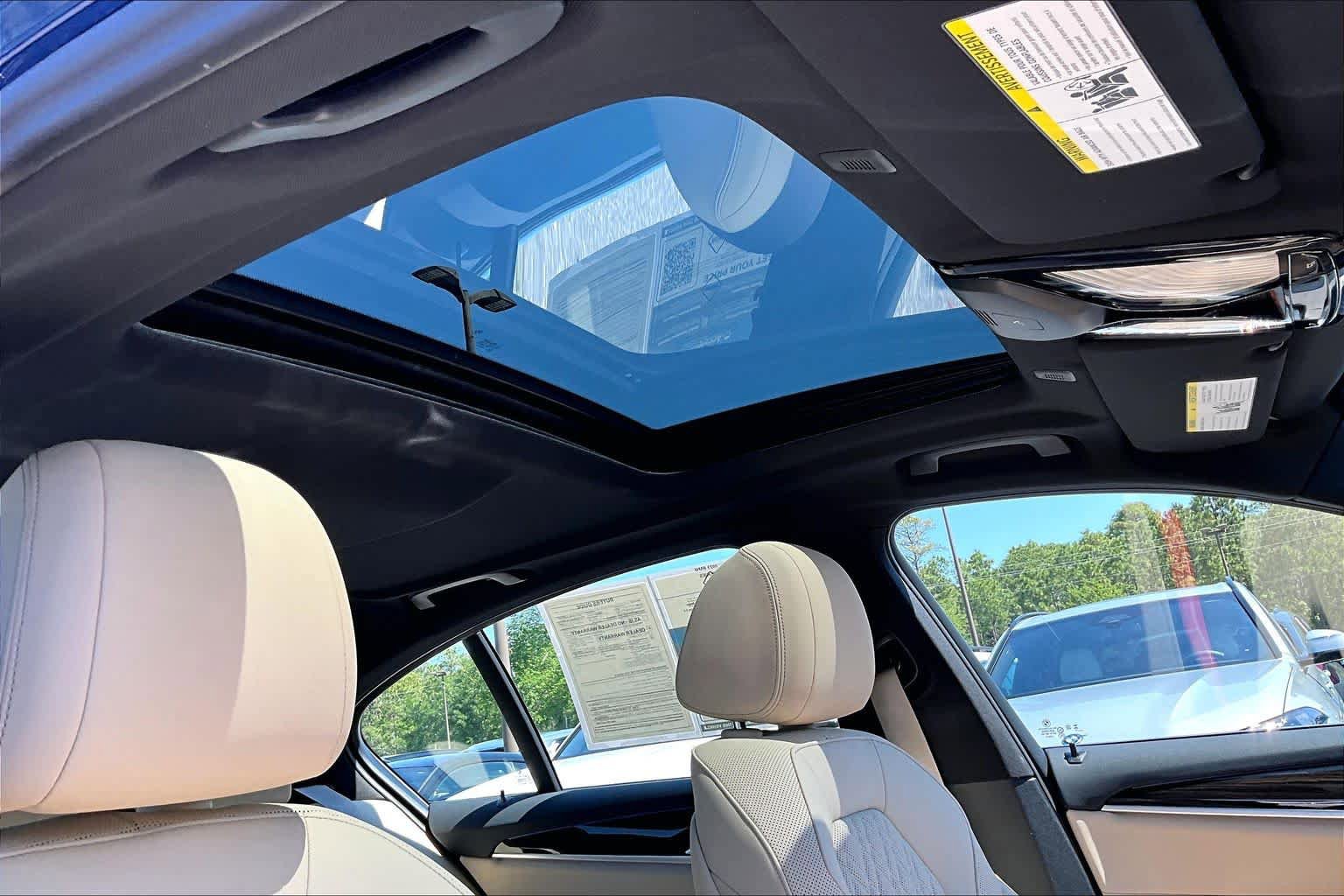 Certified 2023 BMW 530i w/ Premium Package RWD image 14