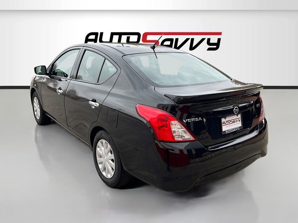 Used 2019 Nissan Versa SV FWD image 5