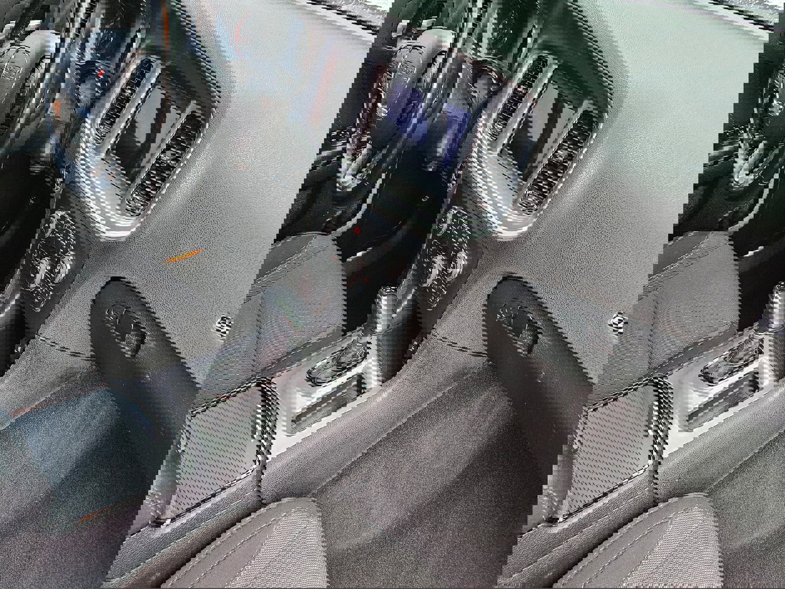 Used 2020 Dodge Charger SXT w/ Blacktop Package image 27